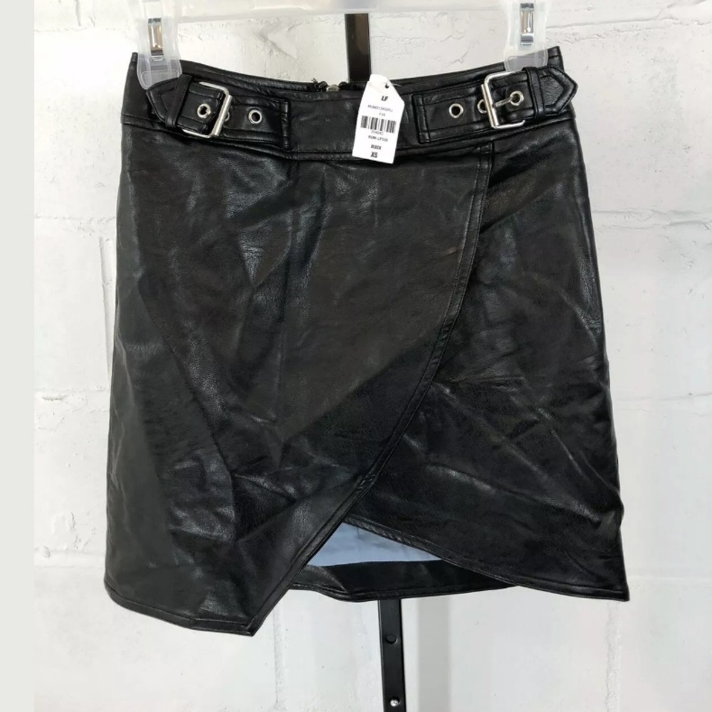 Seek The Label Black Buckle PU Leather Mini Skirt